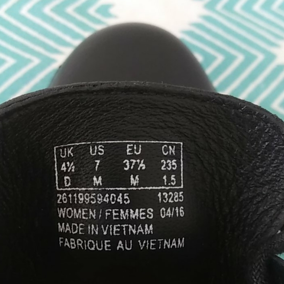 New Clarks Womans Athie Terra Black Leather Ankle Boots - Picture 6 of 6